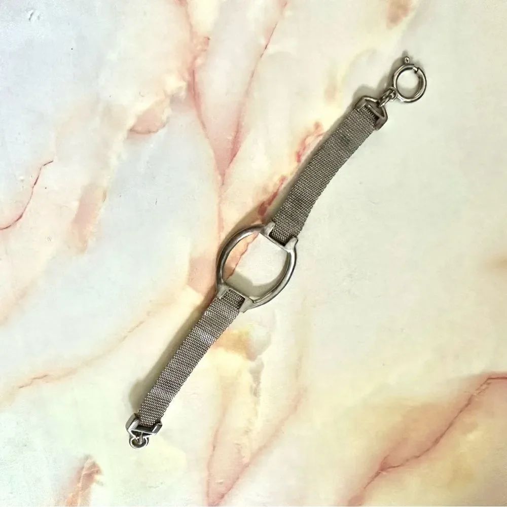 Guess silver tone bracelet - Picture 5 of 8